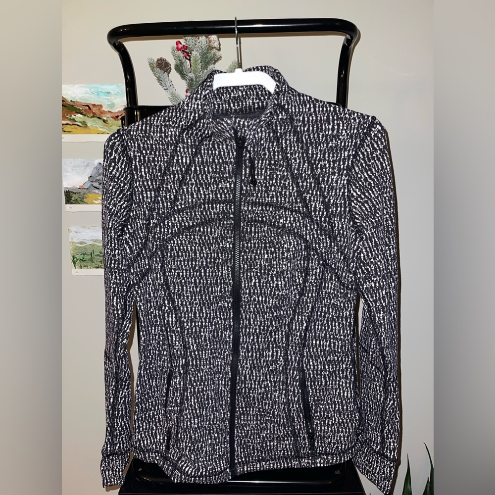 Define jacket Lululemon size 10